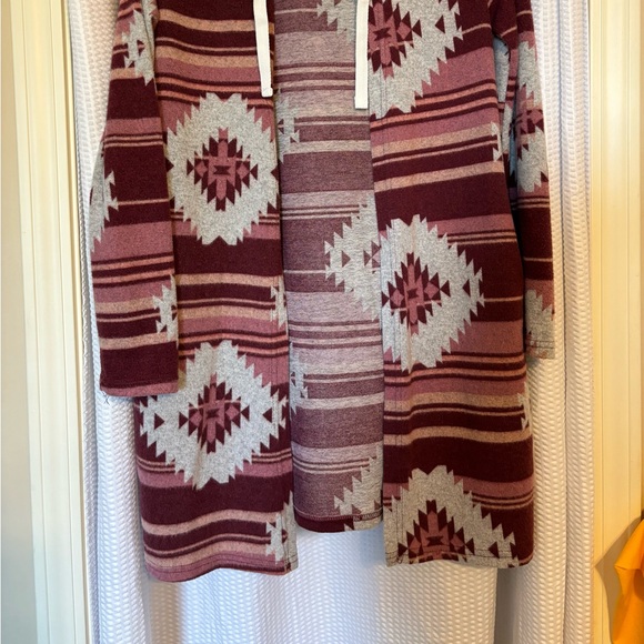Southwest Sweater Tribal Duster Long Sleeve Women's Size Medium Maroon Color - Picture 5 of 5
